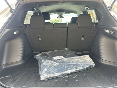 New 2026 Honda HR-V Sport image 17