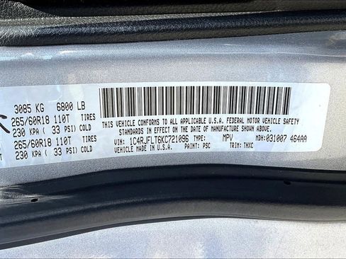 Used 2019 Jeep Grand Cherokee Trailhawk AWD/4WD image 20