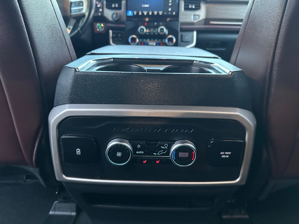 Used 2023 Ford Expedition Limited AWD/4WD image 9