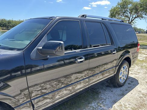 Used 2013 Ford Expedition EL Limited AWD/4WD image 17