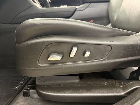 Used 2021 Cadillac XT5 Sportv AWD/4WD image 18