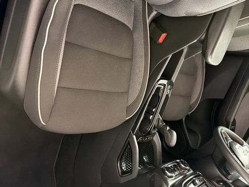 Used 2023 Chevrolet TrailBlazer LT w/ Convenience Package FWD image 22