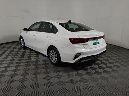 Used 2022 Kia Forte Sedan FWD image 5