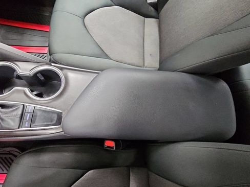 Used 2023 Toyota Camry LE FWD image 21