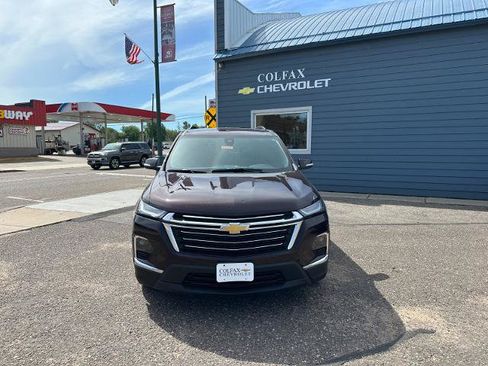 Used 2023 Chevrolet Traverse LT AWD/4WD image 10