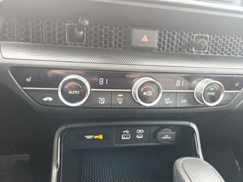 Used 2025 Honda CR-V EX image 24