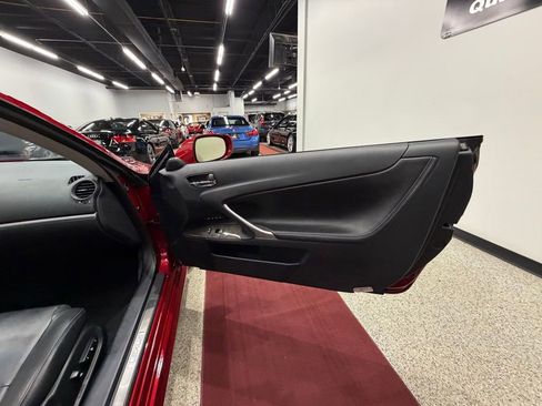 Used 2012 Lexus IS 350C w/ Luxury Pkg image 30