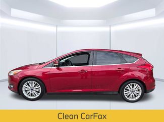 Used 2017 Ford Focus Titanium FWD video 2