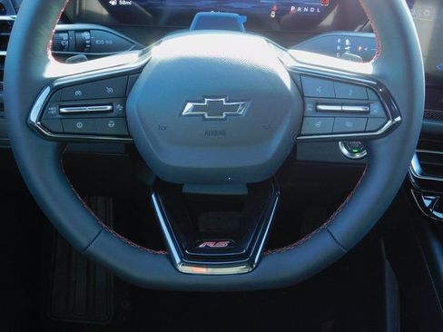 New 2026 Chevrolet Traverse RS w/ LPO, Illumination Package FWD image 7