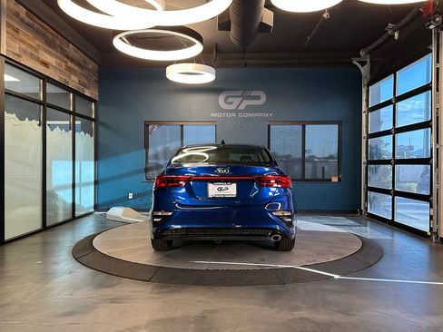 Used 2020 Kia Forte LXS FWD image 4