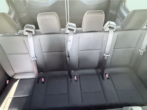 Used 2025 Mercedes-Benz Sprinter 2500 image 35