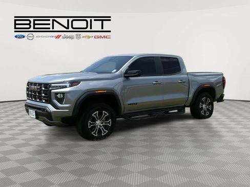 Used 2024 GMC Canyon AT4 w/ AT4 Premium Package AWD/4WD image 1