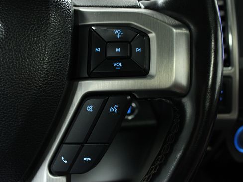 Used 2021 Ford F350 Platinum w/ Tremor Off-Road Package image 21