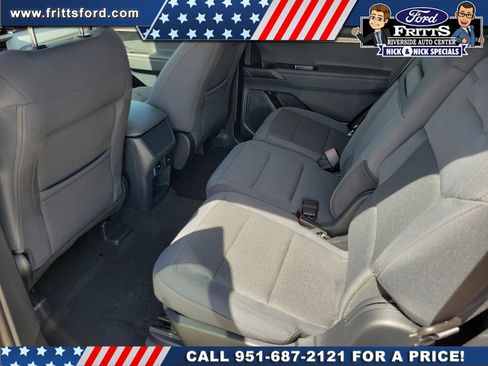 New 2026 Ford Explorer Active RWD image 15