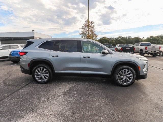 Used 2026 Buick Enclave Preferred FWD image 11