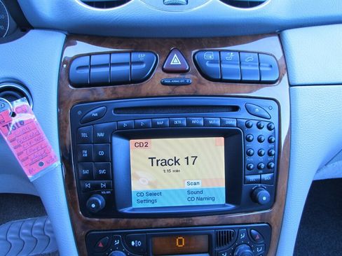 Used 2004 Mercedes-Benz CLK 500 Coupe image 16
