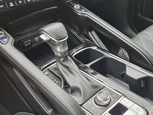 Used 2024 Kia Telluride SX Prestige X-Pro AWD/4WD image 9
