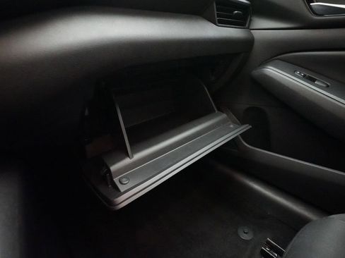 Certified 2025 Nissan Altima 2.5 SV image 29