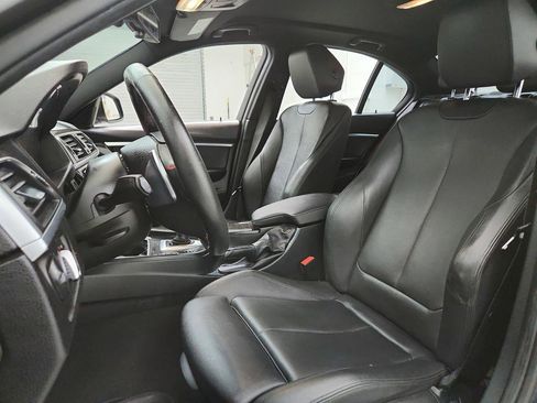 Used 2018 BMW 330i Sedan RWD image 14