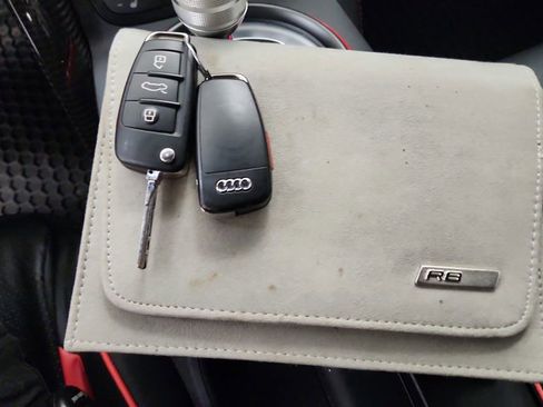 Used 2010 Audi R8 V10 AWD/4WD image 34