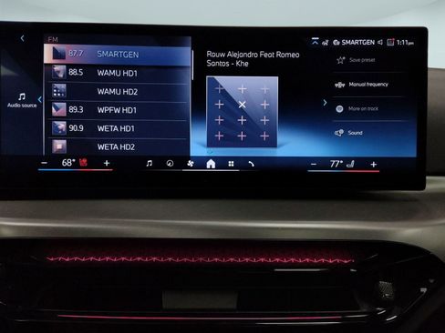 Used 2025 BMW 230i xDrive Coupe w/ M Sport Package image 20