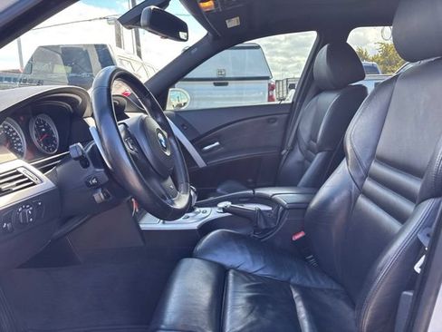 Used 2006 BMW M5 RWD image 7