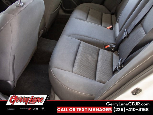 Used 2025 Nissan Altima 2.5 SV FWD image 16