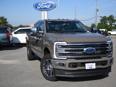 New 2026 Ford F250 Platinum w/ Platinum Plus Package