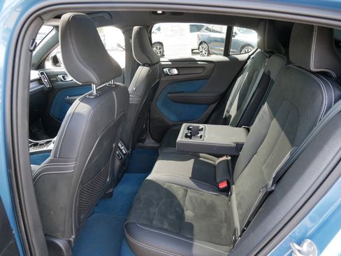 Used 2023 Volvo C40 P8 Recharge Ultimate AWD/4WD image 10
