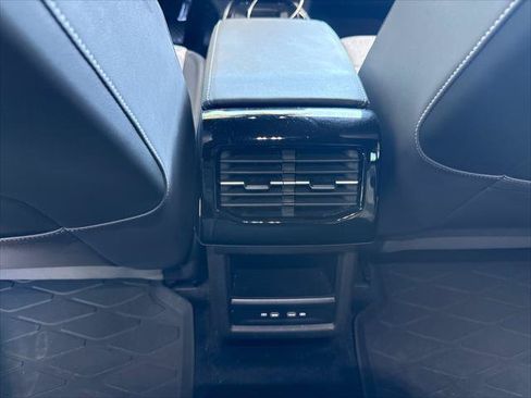 Used 2023 Volkswagen ID.4 Pro RWD image 27