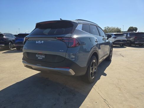 New 2026 Kia Sportage EX w/ EX Panoramic Sunroof Package AWD/4WD image 8
