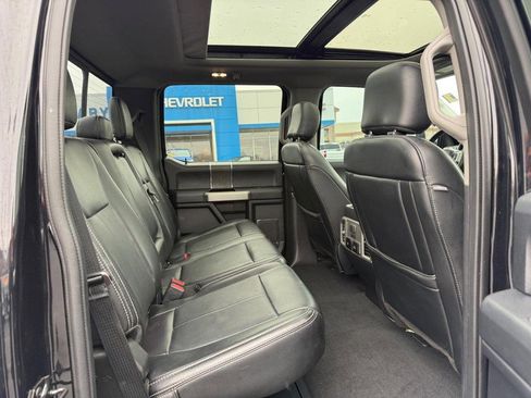 Used 2021 Ford F250 Lariat image 12