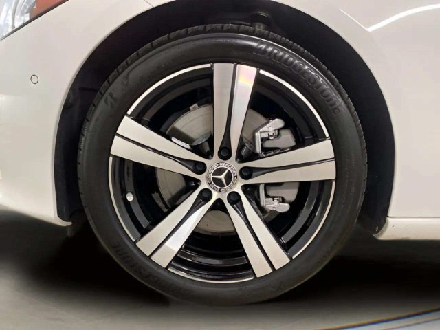 Used 2025 Mercedes-Benz C 300 Sedan image 94