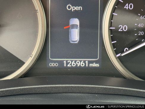 Used 2015 Lexus NX 300h AWD image 19