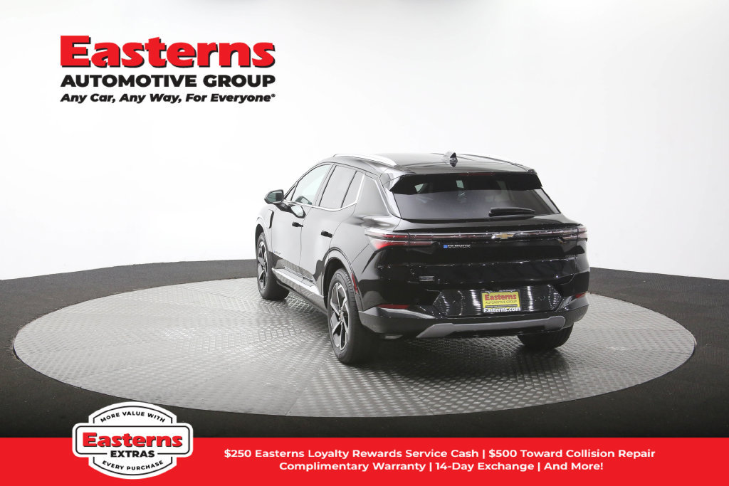 Used 2024 Chevrolet Equinox EV LT FWD image 63