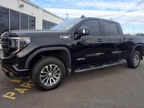 Used 2022 GMC Sierra 1500 AT4 image 6