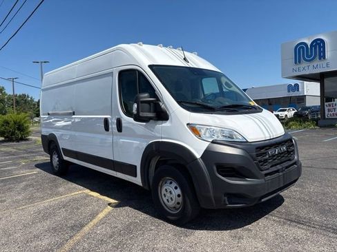 Used 2023 RAM ProMaster 2500 FWD image 7