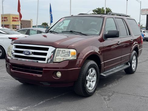 Used 2010 Ford Expedition XLT RWD image 9