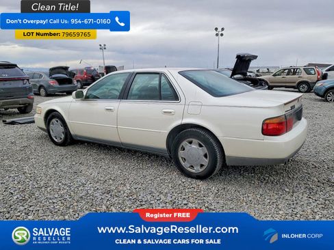 Used 1998 Cadillac Seville SLS w/ Personalization Pkg image 3