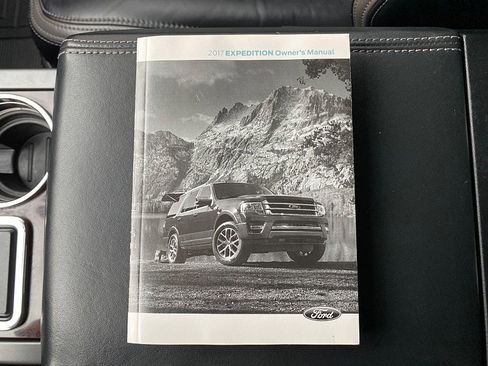 Certified 2017 Ford Expedition EL Platinum image 78