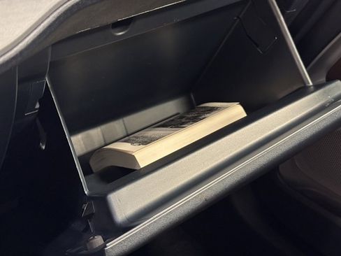 Used 2022 Ford Maverick Lariat w/ Lariat Luxury Package image 35