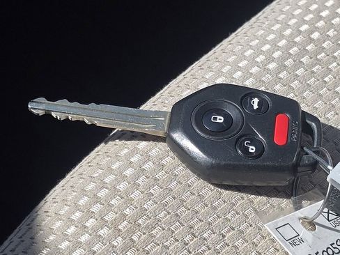 Used 2017 Subaru Outback 2.5i Premium image 33