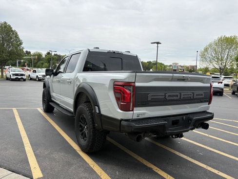 Used 2024 Ford F150 Raptor AWD/4WD image 4