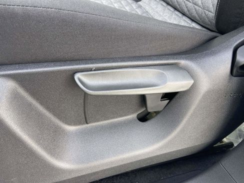 New 2026 Volkswagen Tiguan S image 18