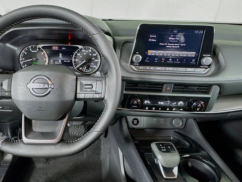 New 2026 Nissan Rogue SV AWD/4WD image 11