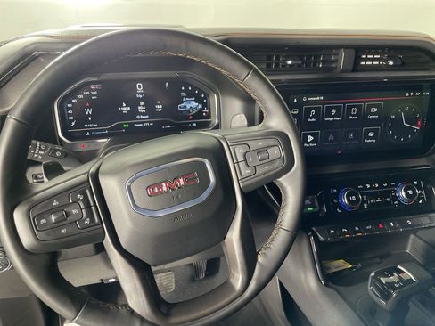 Used 2025 GMC Sierra 1500 AT4 w/ AT4 Premium Package image 11