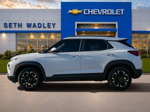 Used 2022 Chevrolet TrailBlazer LT w/ Convenience Package FWD image 59