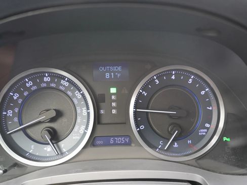 Used 2013 Lexus IS 250 RWD image 10