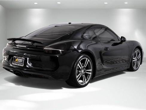 Used 2015 Porsche Cayman image 6