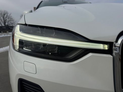 Used 2023 Volvo XC60 B5 Plus w/ Protection Package Premier image 24